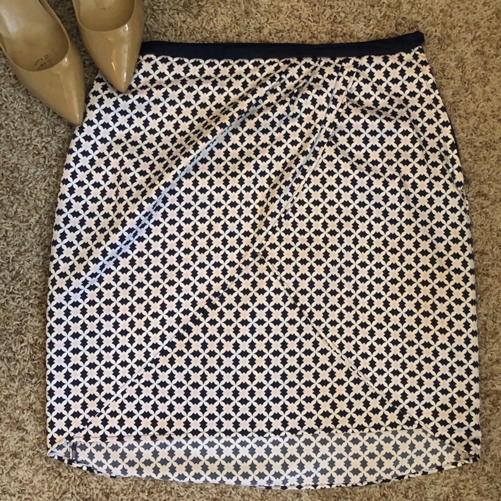 H&M patterned skirt